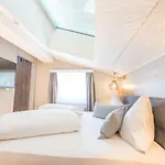 Lägenhetshotell Lakeside Seefeld 4*