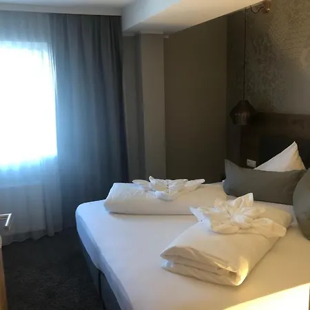 Lakeside Seefeld 아파트호텔 4*