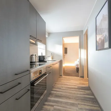 Lakeside Seefeld 아파트호텔 4*