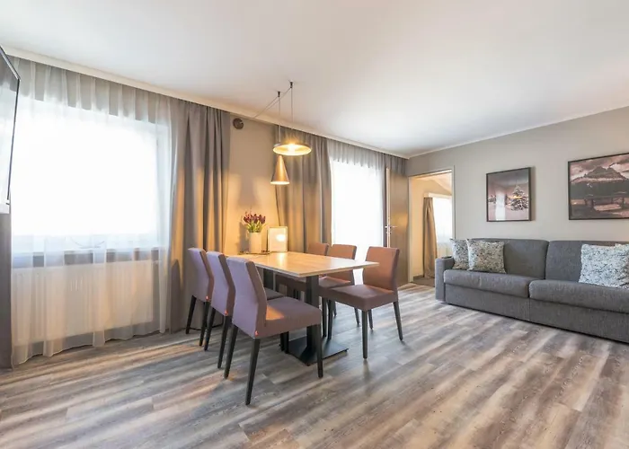 ليكسايد سيفيلد سيفيلد ان تيرول