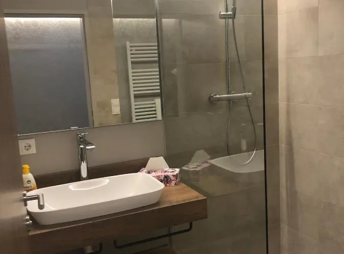 Lakeside Seefeld Aparthotel 4*