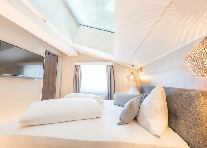 Aparthotel Lakeside Seefeld 4*